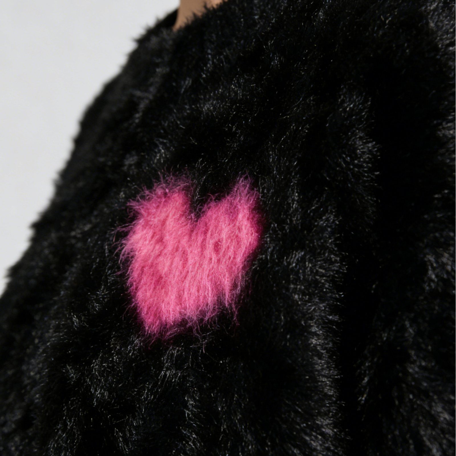 SENMAN REALM KIDS Girls Black Pink Heart Fuzzy Knit Sweater (12M–14/16) view 4